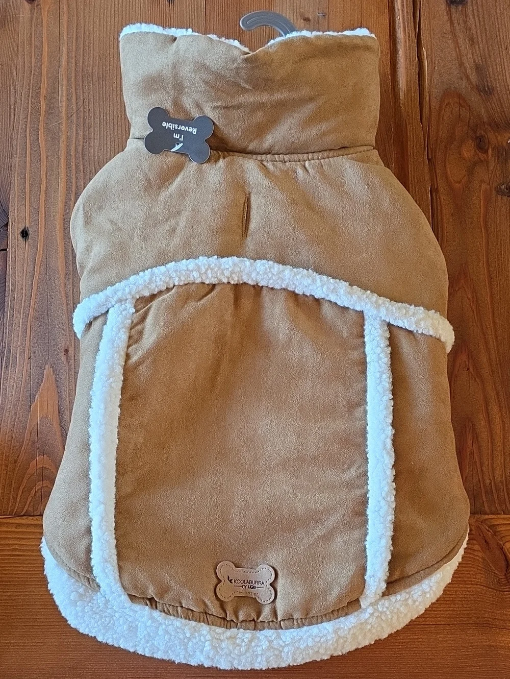 Koolaburra NWT UGG Reversible Dog Vest Coat Size Medium